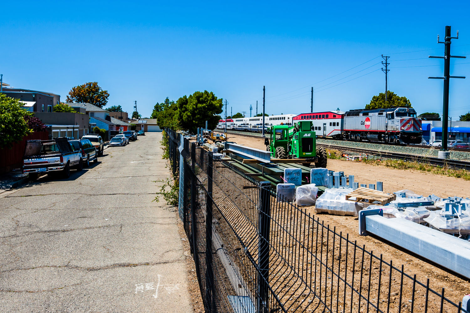 Caltrain yard location